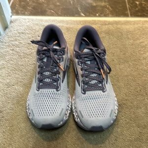 Brooks Ghost 14